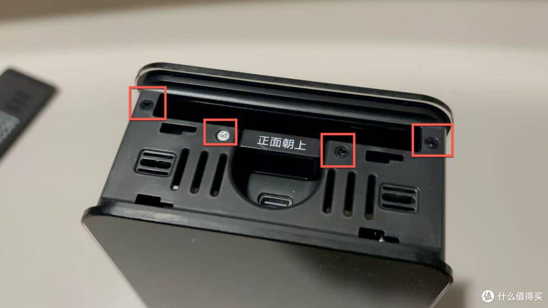 694e240deedcf3301.png_e1080.jpg